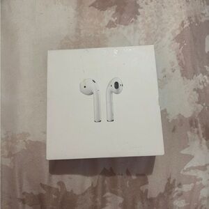 Apple White Earbud Headphones